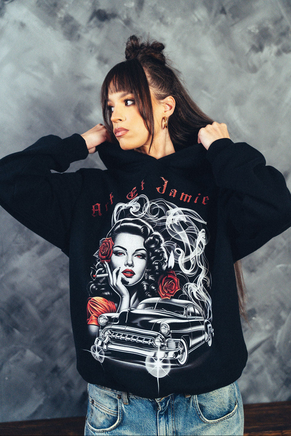 SMOKING GUN HOODIE (Black)