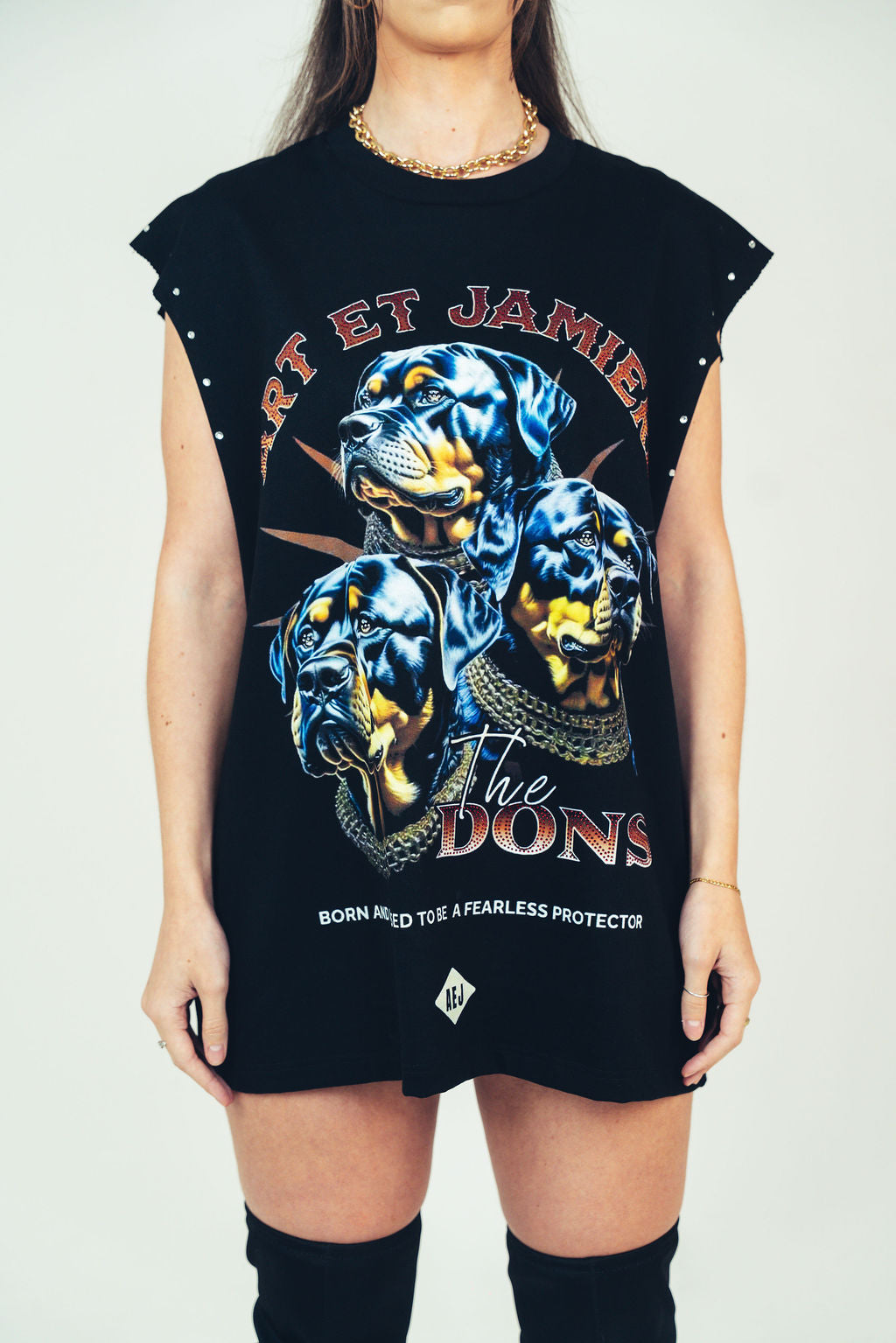 THE DOG HOUND SLEEVELESS TEE